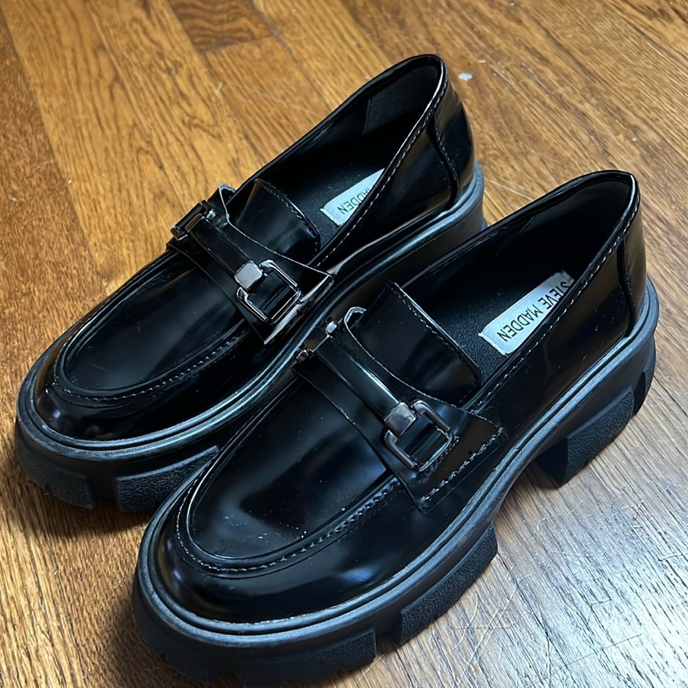 Steve Madden "Lively" Platform Black Loafer Size 6.5